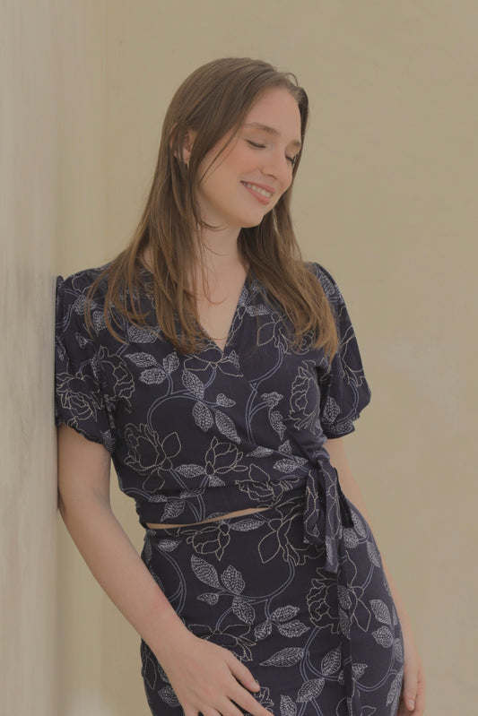 Blusa Hali - Azul floreado