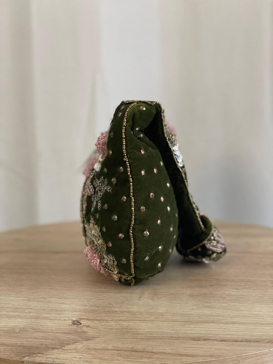 CARTERA BORDADA - VERDE