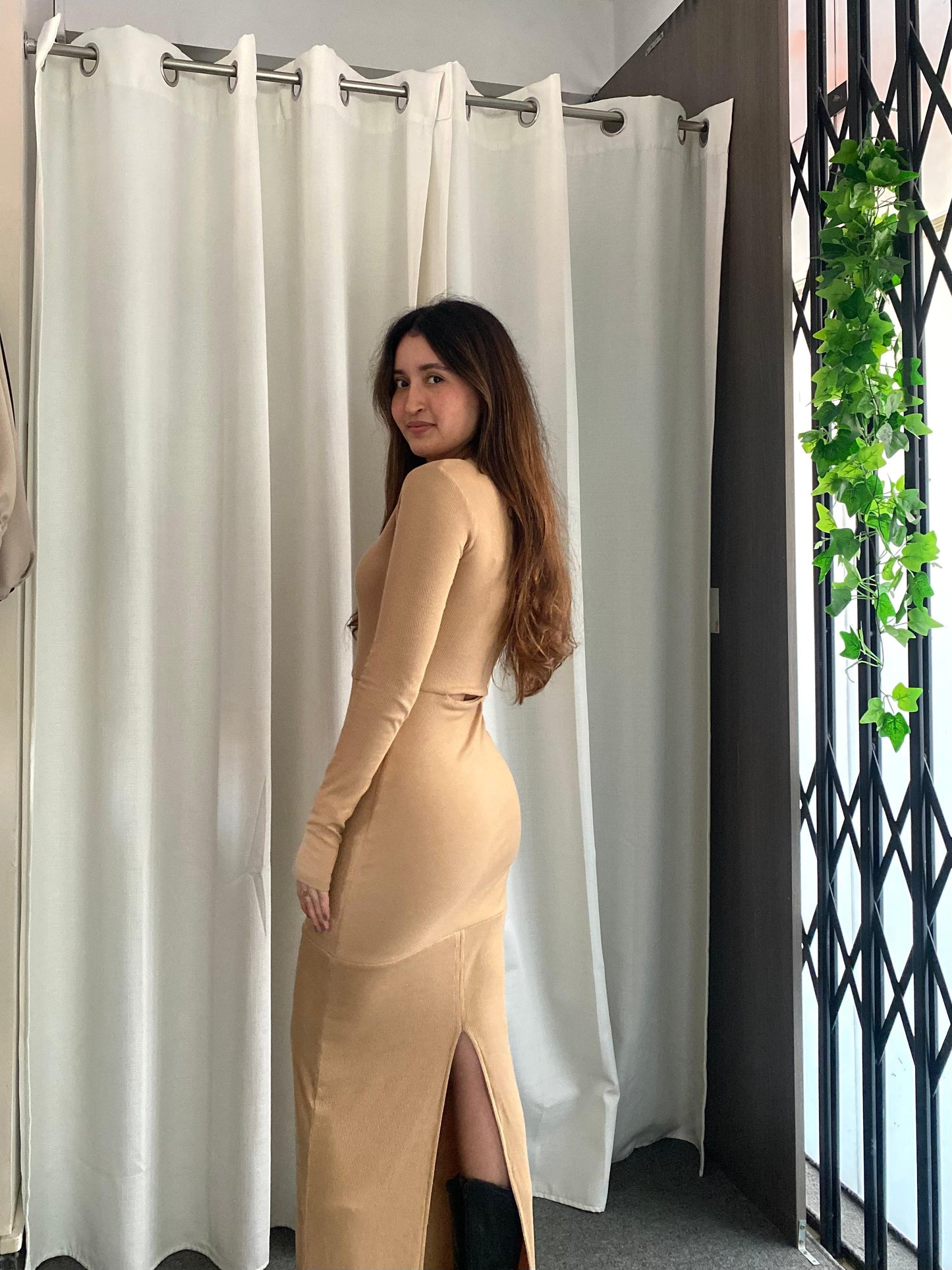 Vestido Priscila - Beige