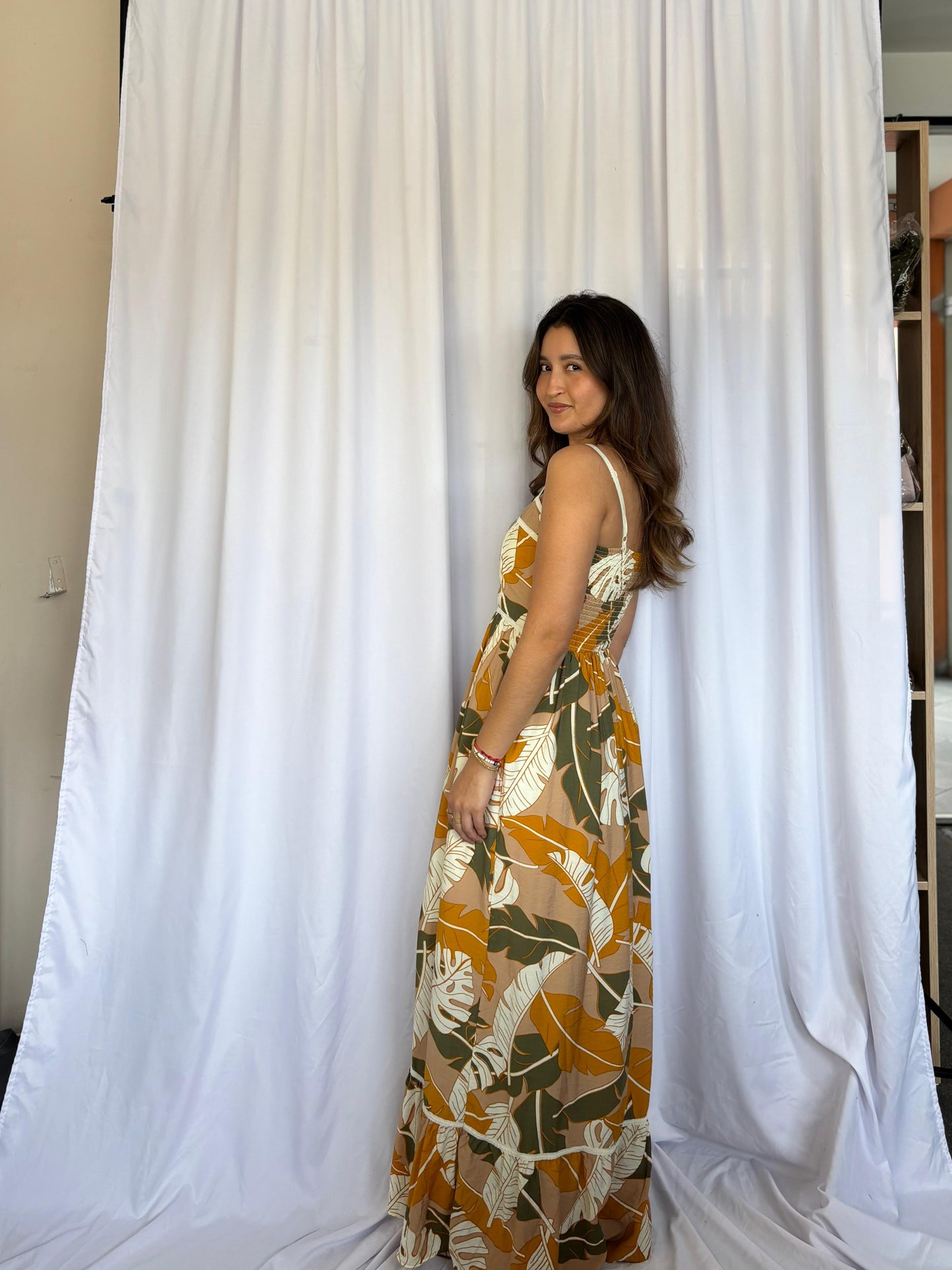 VESTIDO SINCERELY JULES HOJAS - MOSTAZA