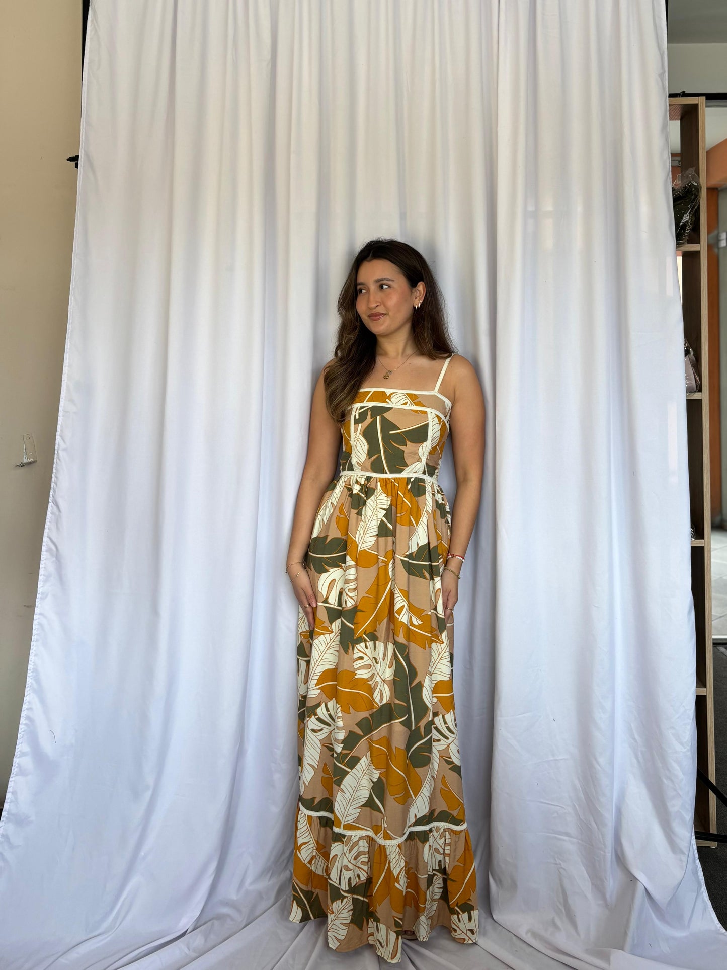 VESTIDO SINCERELY JULES HOJAS - MOSTAZA