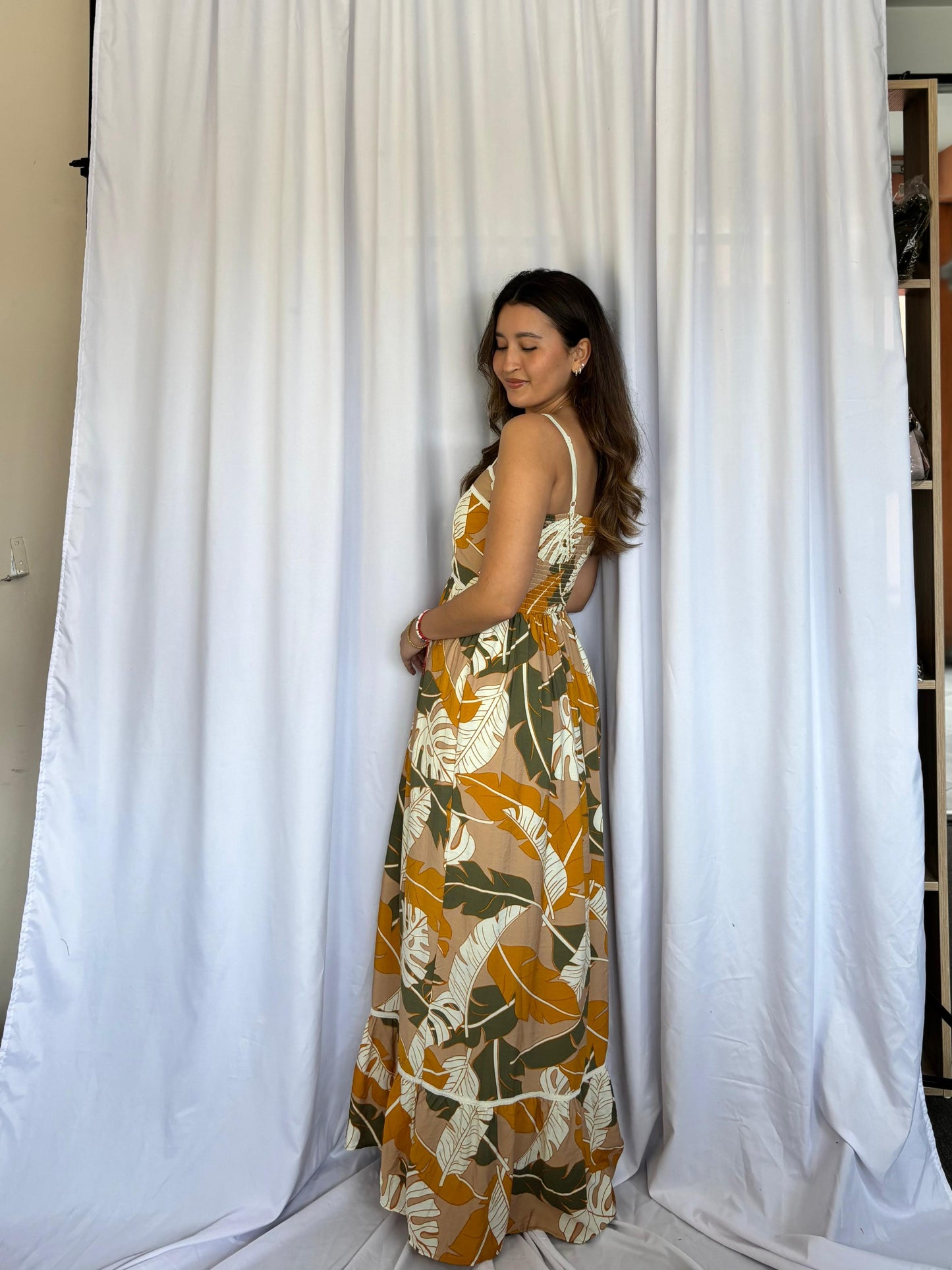 VESTIDO SINCERELY JULES HOJAS - MOSTAZA