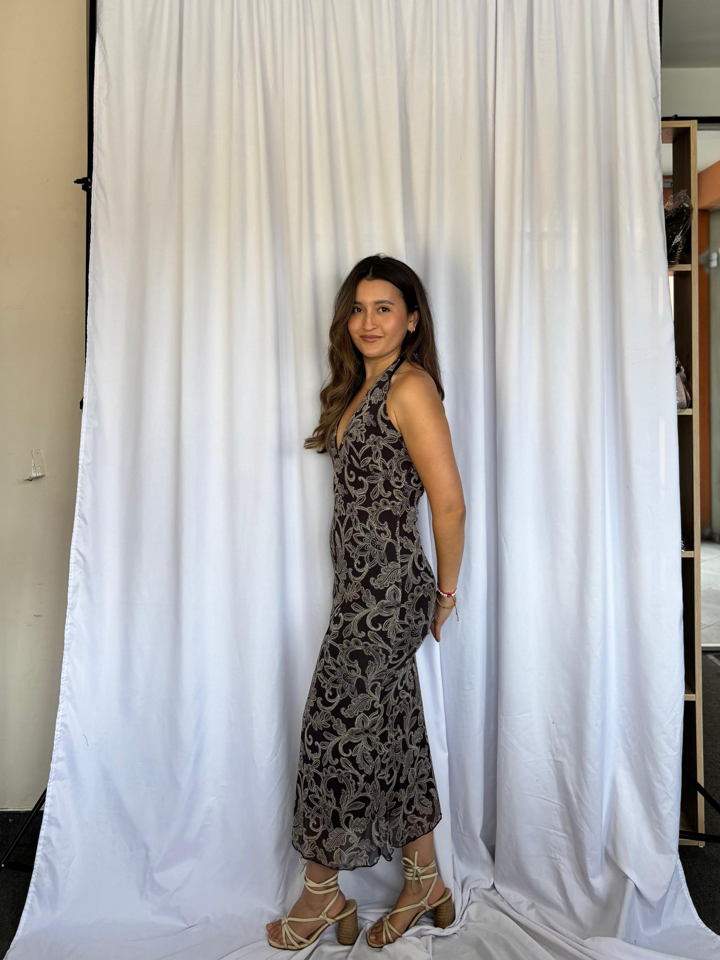VESTIDO SEE YOU MONDAY FLOREADO - MARRON