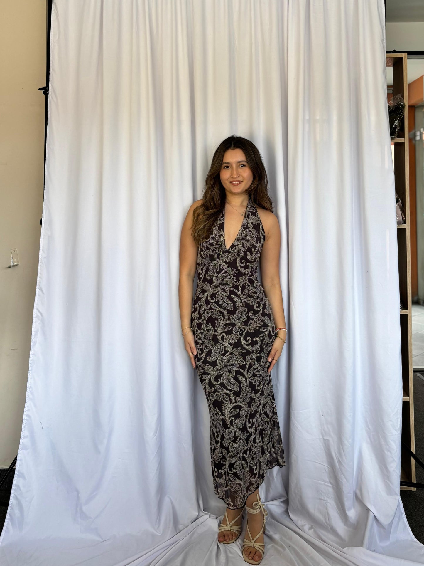 VESTIDO SEE YOU MONDAY FLOREADO - MARRON