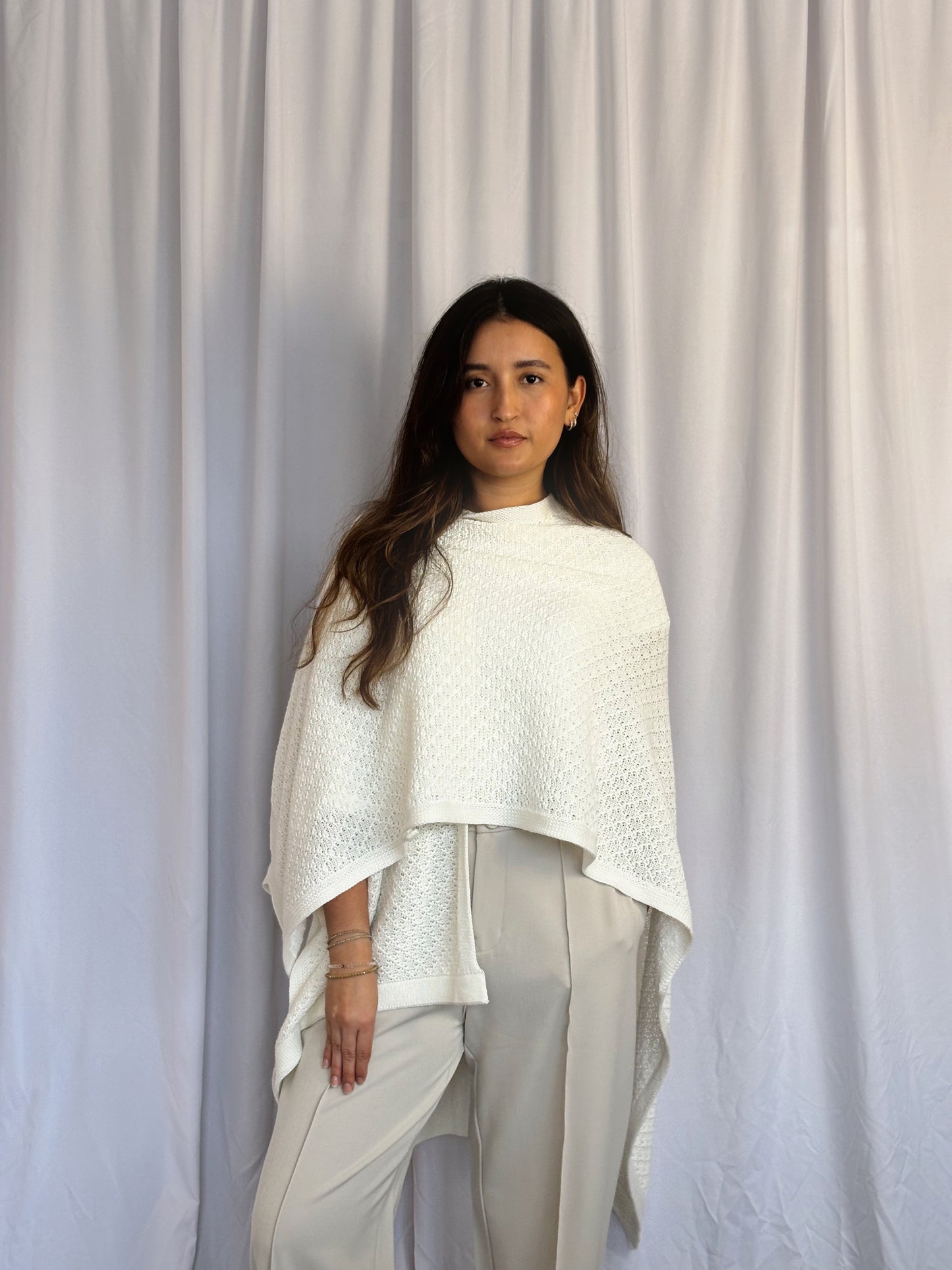 Ruana Almendra - Perla